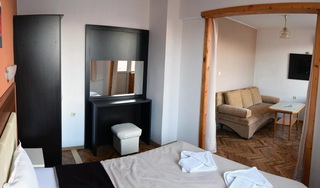 Private Rooms Trakiets Pomorie Room photo