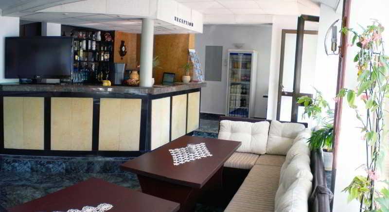 Private Rooms Trakiets Pomorie Exterior photo